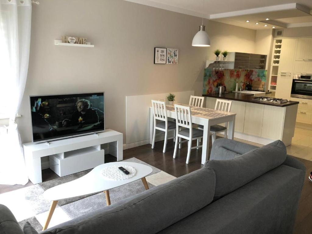 Apartamenty Plaza Słupca Εξωτερικό φωτογραφία